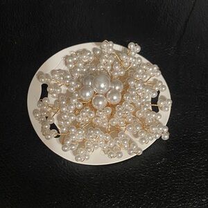 Elegant Pearl Brooch